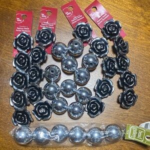 NWT Bead Landing Roses and Round Beads